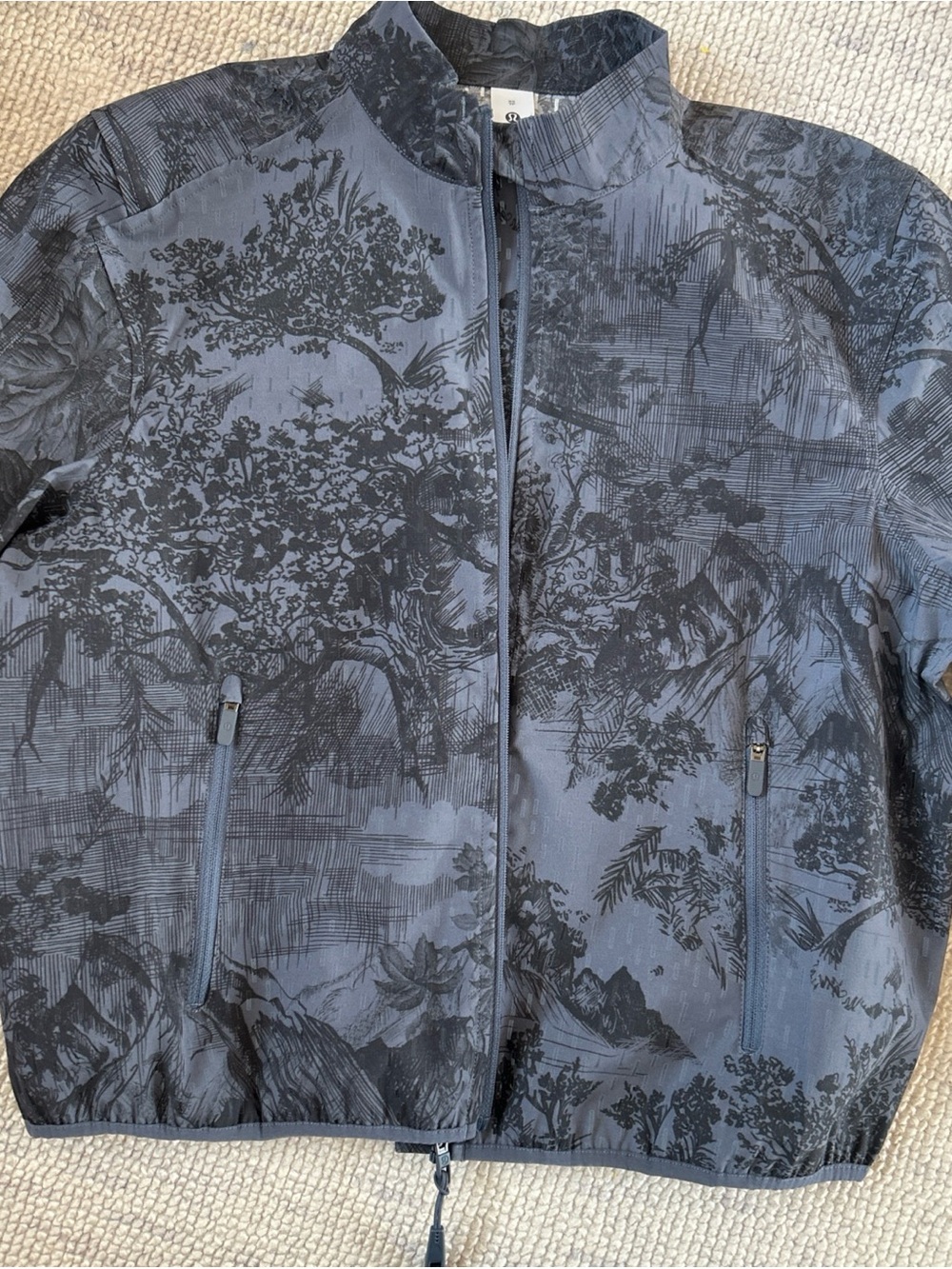 NWOT Lululemon reflective rain jacket, bomber jacket, XS